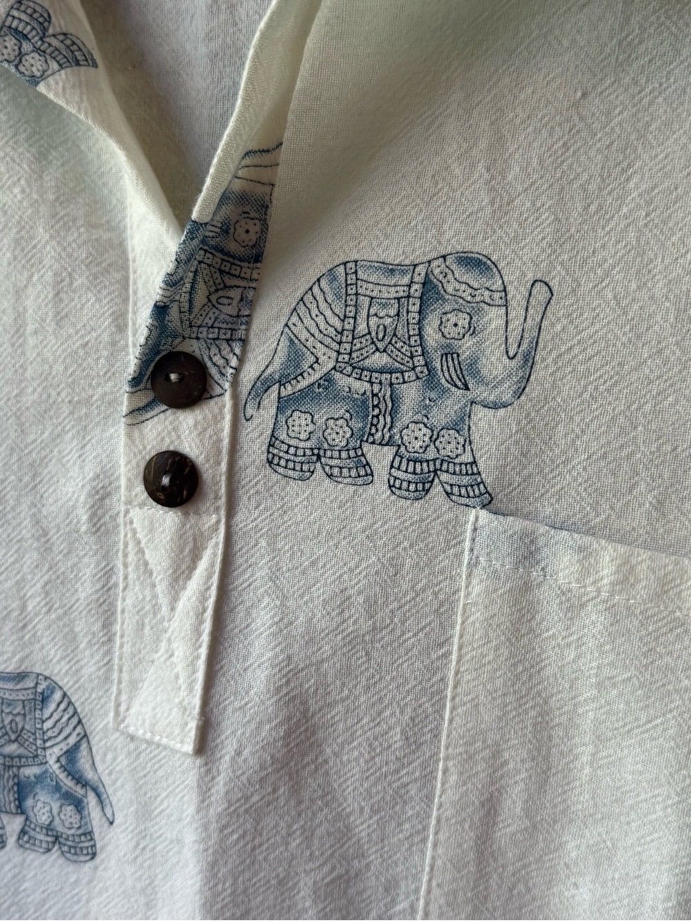 Men's Cotton White Casual Button-Down Shirt with Blue Elephant Print xl - Picture 4 of 6